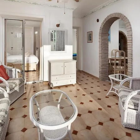 Rabat 6 El Oasis De Capistrano Дом отдыха *